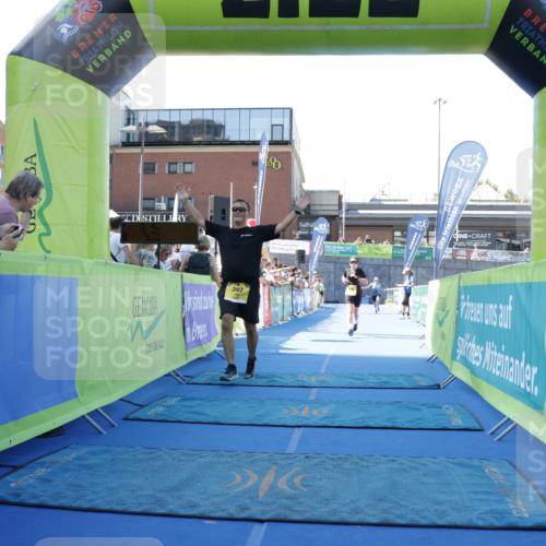 09.08.2026 - GEWOBA Citytriathlon Bremen Yannick Fuchs http://msf.ph/oto/9934952 09.08.2026 11:37:44 Ziel 91, 397, 488 meine-sportfotos.de