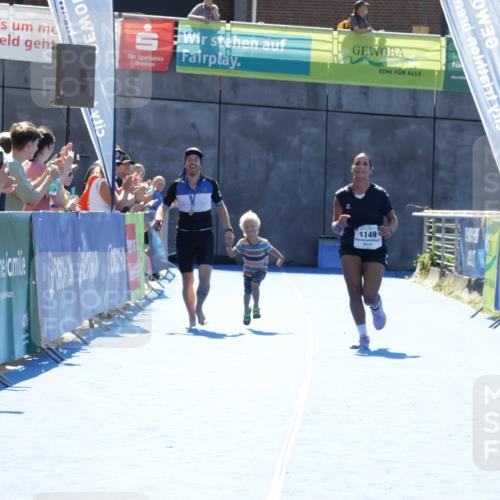 09.08.2026 - GEWOBA Citytriathlon Bremen Yannick Fuchs http://msf.ph/oto/9934977 09.08.2026 14:44:54 Ziel 1149 meine-sportfotos.de