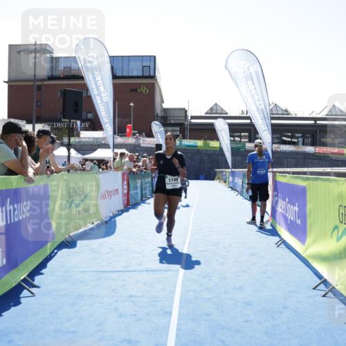 09.08.2026 - GEWOBA Citytriathlon Bremen Yannick Fuchs http://msf.ph/oto/9934987 09.08.2026 14:44:57 Ziel 1149 meine-sportfotos.de