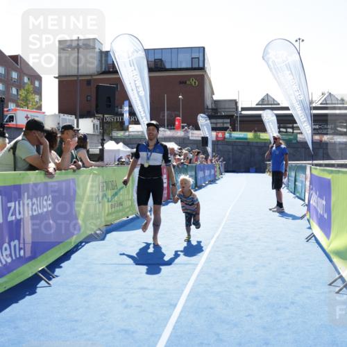 09.08.2026 - GEWOBA Citytriathlon Bremen Yannick Fuchs http://msf.ph/oto/9935002 09.08.2026 14:45:00 Ziel 1149 meine-sportfotos.de