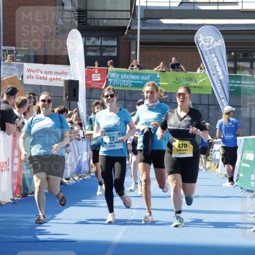 09.08.2026 - GEWOBA Citytriathlon Bremen Yannick Fuchs http://msf.ph/oto/9935019 09.08.2026 11:38:02 Ziel 37, 135, 426, 470 meine-sportfotos.de