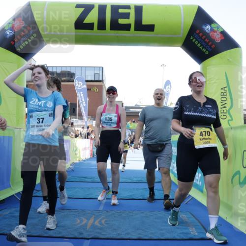 09.08.2026 - GEWOBA Citytriathlon Bremen Yannick Fuchs http://msf.ph/oto/9935048 09.08.2026 11:38:06 Ziel 37, 75, 127, 135, 243, 426, 470 meine-sportfotos.de