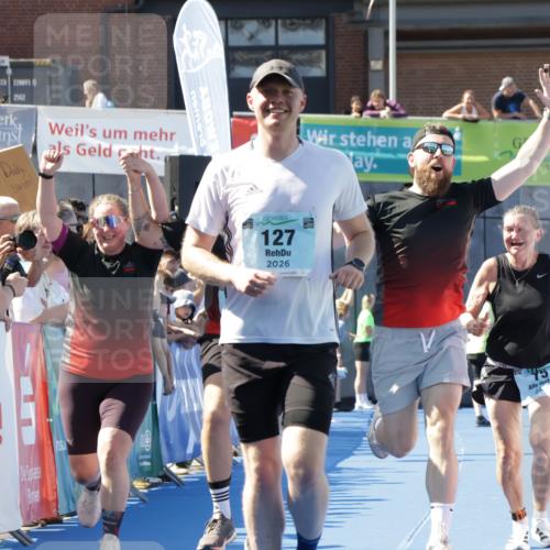 09.08.2026 - GEWOBA Citytriathlon Bremen Yannick Fuchs http://msf.ph/oto/9935057 09.08.2026 11:38:09 Ziel 75, 127, 135, 243, 426 meine-sportfotos.de