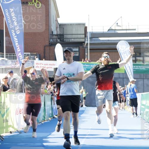 09.08.2026 - GEWOBA Citytriathlon Bremen Yannick Fuchs http://msf.ph/oto/9935060 09.08.2026 11:38:10 Ziel 75, 127, 243, 426 meine-sportfotos.de