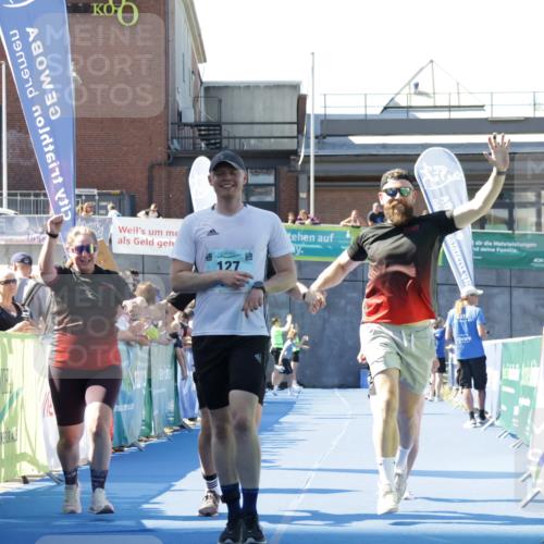 09.08.2026 - GEWOBA Citytriathlon Bremen Yannick Fuchs http://msf.ph/oto/9935064 09.08.2026 11:38:10 Ziel 75, 127, 243, 426 meine-sportfotos.de