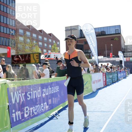 09.08.2026 - GEWOBA Citytriathlon Bremen Yannick Fuchs http://msf.ph/oto/9935109 09.08.2026 14:46:50 Ziel 605 meine-sportfotos.de