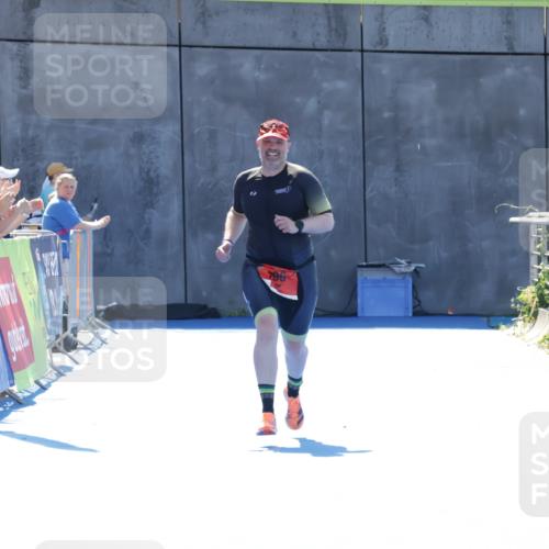 09.08.2026 - GEWOBA Citytriathlon Bremen Yannick Fuchs http://msf.ph/oto/9935155 09.08.2026 14:47:51 Ziel 796 meine-sportfotos.de