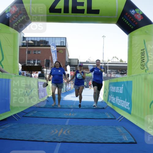 09.08.2026 - GEWOBA Citytriathlon Bremen Yannick Fuchs http://msf.ph/oto/9935165 09.08.2026 11:38:29 Ziel 61 meine-sportfotos.de
