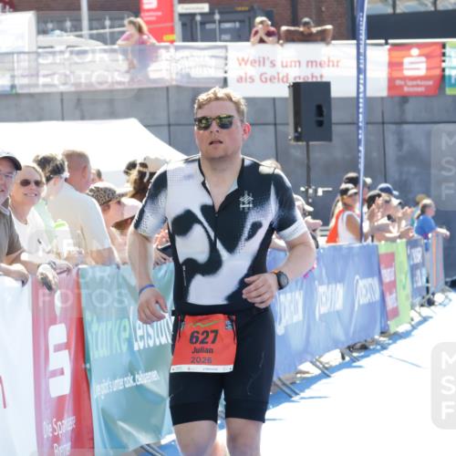 09.08.2026 - GEWOBA Citytriathlon Bremen Yannick Fuchs http://msf.ph/oto/9935191 09.08.2026 14:48:26 Ziel 627 meine-sportfotos.de