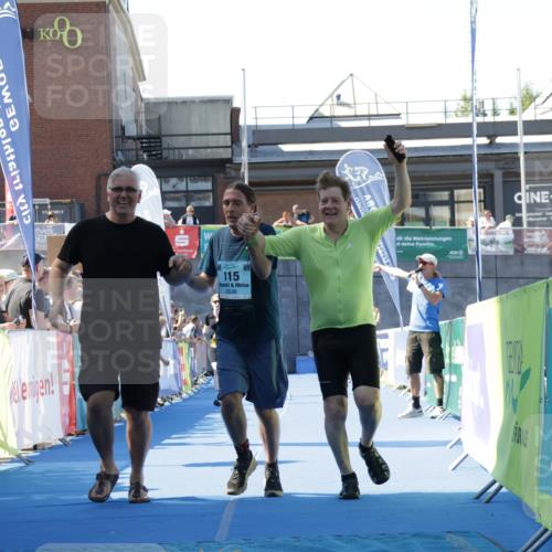 09.08.2026 - GEWOBA Citytriathlon Bremen Yannick Fuchs http://msf.ph/oto/9935201 09.08.2026 11:38:36 Ziel 115, 476 meine-sportfotos.de