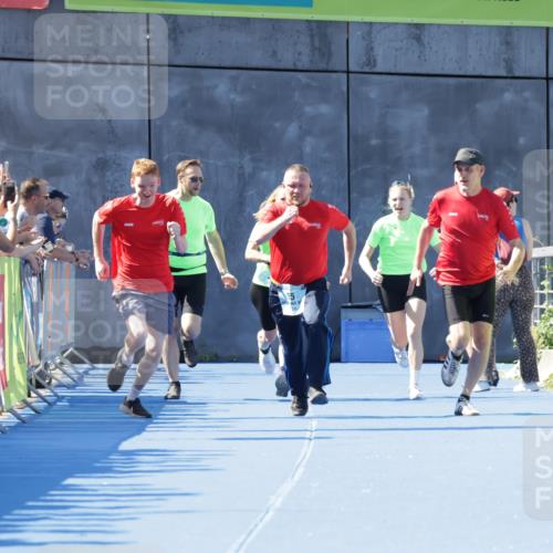 09.08.2026 - GEWOBA Citytriathlon Bremen Yannick Fuchs http://msf.ph/oto/9935226 09.08.2026 11:38:49 Ziel 55 meine-sportfotos.de