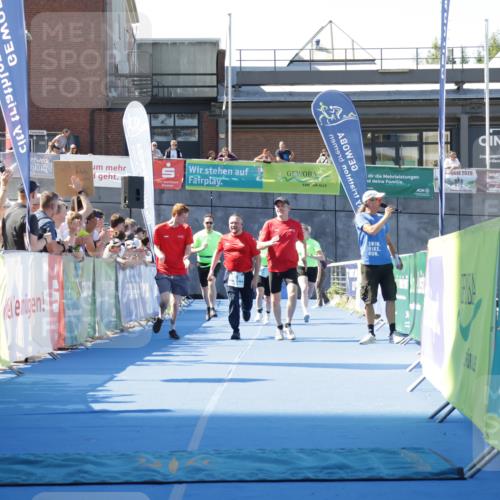 09.08.2026 - GEWOBA Citytriathlon Bremen Yannick Fuchs http://msf.ph/oto/9935241 09.08.2026 11:38:51 Ziel 17, 55 meine-sportfotos.de