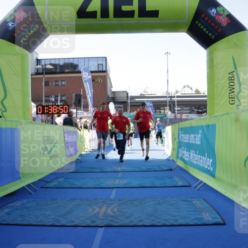09.08.2026 - GEWOBA Citytriathlon Bremen Yannick Fuchs http://msf.ph/oto/9935263 09.08.2026 11:38:54 Ziel 17, 55 meine-sportfotos.de