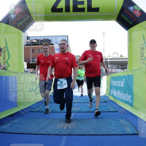 09.08.2026 - GEWOBA Citytriathlon Bremen Yannick Fuchs http://msf.ph/oto/9935278 09.08.2026 11:38:55 Ziel 17, 55 meine-sportfotos.de