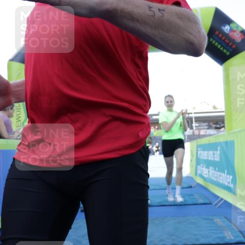 09.08.2026 - GEWOBA Citytriathlon Bremen Yannick Fuchs http://msf.ph/oto/9935291 09.08.2026 11:38:56 Ziel 17, 55 meine-sportfotos.de
