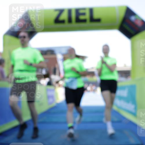 09.08.2026 - GEWOBA Citytriathlon Bremen Yannick Fuchs http://msf.ph/oto/9935295 09.08.2026 11:38:57 Ziel 17, 55, 143 meine-sportfotos.de