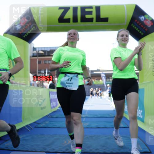09.08.2026 - GEWOBA Citytriathlon Bremen Yannick Fuchs http://msf.ph/oto/9935299 09.08.2026 11:38:57 Ziel 17, 55, 143 meine-sportfotos.de