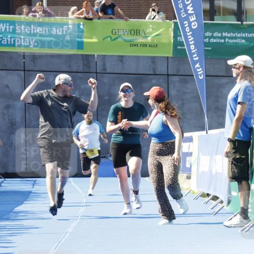 09.08.2026 - GEWOBA Citytriathlon Bremen Yannick Fuchs http://msf.ph/oto/9935307 09.08.2026 11:38:59 Ziel 17, 143 meine-sportfotos.de
