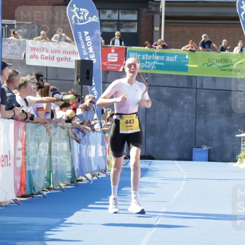 09.08.2026 - GEWOBA Citytriathlon Bremen Yannick Fuchs http://msf.ph/oto/9935400 09.08.2026 11:39:18 Ziel 443 meine-sportfotos.de