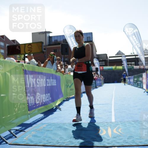 09.08.2026 - GEWOBA Citytriathlon Bremen Yannick Fuchs http://msf.ph/oto/9935435 09.08.2026 14:50:45 Ziel 899, 922, 962 meine-sportfotos.de