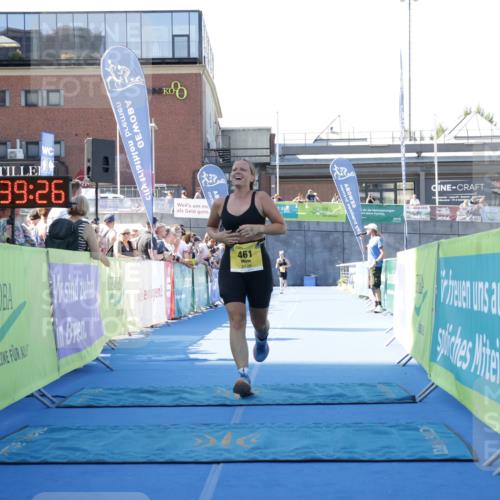 09.08.2026 - GEWOBA Citytriathlon Bremen Yannick Fuchs http://msf.ph/oto/9935443 09.08.2026 11:39:30 Ziel 461 meine-sportfotos.de