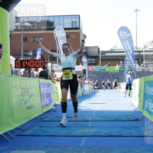 09.08.2026 - GEWOBA Citytriathlon Bremen Yannick Fuchs http://msf.ph/oto/9935507 09.08.2026 11:40:04 Ziel 433 meine-sportfotos.de