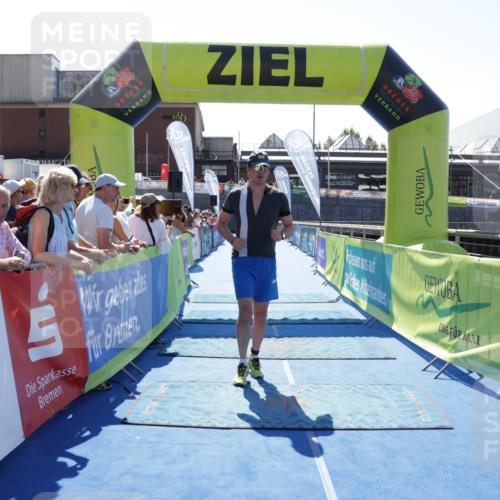 09.08.2026 - GEWOBA Citytriathlon Bremen Yannick Fuchs http://msf.ph/oto/9935564 09.08.2026 14:51:47 Ziel 733 meine-sportfotos.de