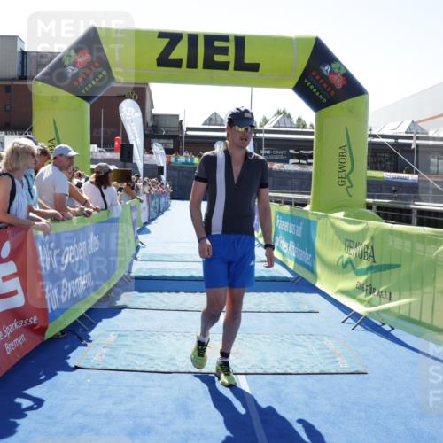 09.08.2026 - GEWOBA Citytriathlon Bremen Yannick Fuchs http://msf.ph/oto/9935569 09.08.2026 14:51:48 Ziel 733 meine-sportfotos.de