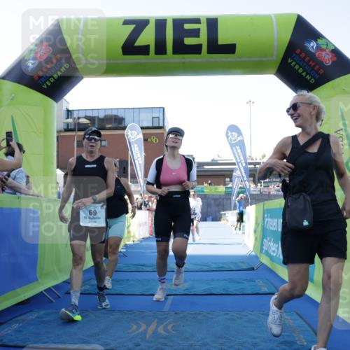 09.08.2026 - GEWOBA Citytriathlon Bremen Yannick Fuchs http://msf.ph/oto/9935576 09.08.2026 11:40:13 Ziel 69, 235, 456, 527 meine-sportfotos.de