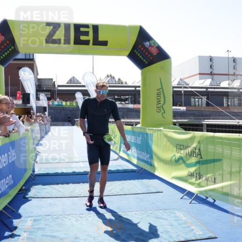 09.08.2026 - GEWOBA Citytriathlon Bremen Yannick Fuchs http://msf.ph/oto/9935603 09.08.2026 14:52:05 Ziel 532 meine-sportfotos.de
