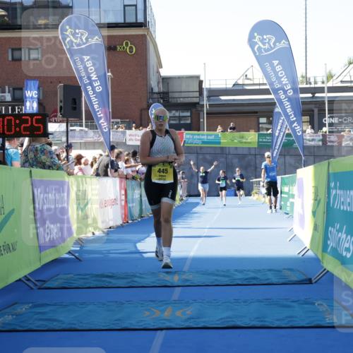 09.08.2026 - GEWOBA Citytriathlon Bremen Yannick Fuchs http://msf.ph/oto/9935622 09.08.2026 11:40:29 Ziel 445 meine-sportfotos.de