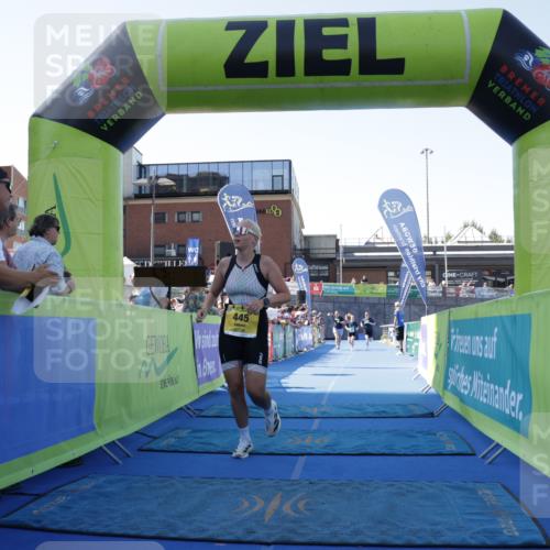 09.08.2026 - GEWOBA Citytriathlon Bremen Yannick Fuchs http://msf.ph/oto/9935629 09.08.2026 11:40:31 Ziel 217, 445 meine-sportfotos.de