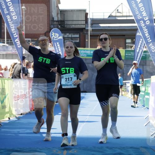09.08.2026 - GEWOBA Citytriathlon Bremen Yannick Fuchs http://msf.ph/oto/9935651 09.08.2026 11:40:37 Ziel 217 meine-sportfotos.de