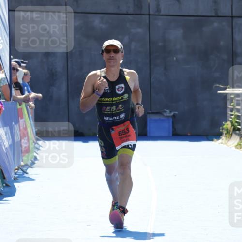 09.08.2026 - GEWOBA Citytriathlon Bremen Yannick Fuchs http://msf.ph/oto/9935654 09.08.2026 14:52:42 Ziel 853 meine-sportfotos.de