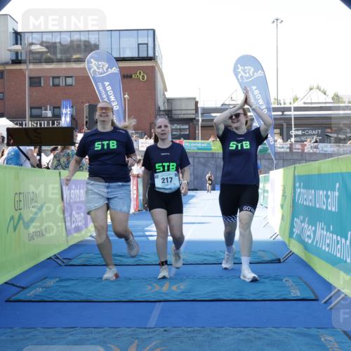 09.08.2026 - GEWOBA Citytriathlon Bremen Yannick Fuchs http://msf.ph/oto/9935660 09.08.2026 11:40:38 Ziel 217 meine-sportfotos.de