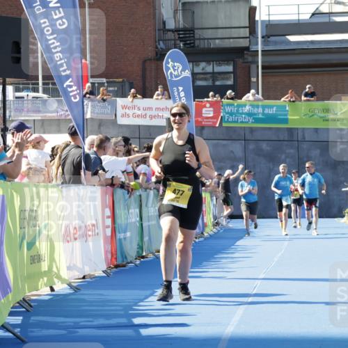 09.08.2026 - GEWOBA Citytriathlon Bremen Yannick Fuchs http://msf.ph/oto/9935696 09.08.2026 11:40:50 Ziel 477 meine-sportfotos.de