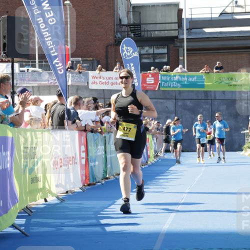 09.08.2026 - GEWOBA Citytriathlon Bremen Yannick Fuchs http://msf.ph/oto/9935698 09.08.2026 11:40:50 Ziel 477 meine-sportfotos.de