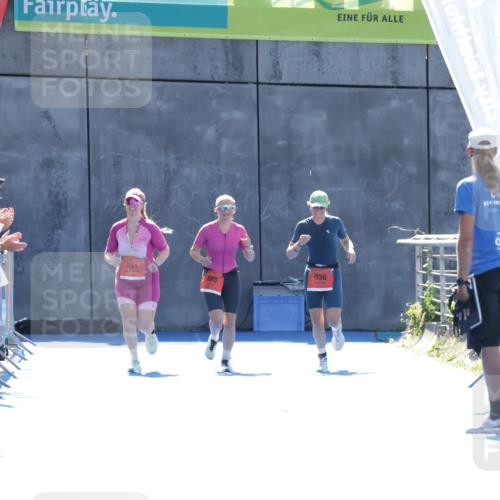 09.08.2026 - GEWOBA Citytriathlon Bremen Yannick Fuchs http://msf.ph/oto/9935717 09.08.2026 14:55:06 Ziel  meine-sportfotos.de