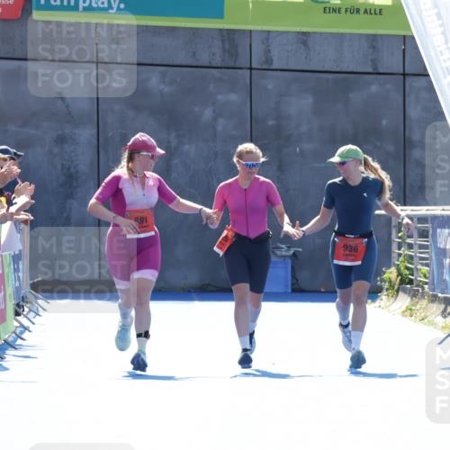 09.08.2026 - GEWOBA Citytriathlon Bremen Yannick Fuchs http://msf.ph/oto/9935719 09.08.2026 14:55:10 Ziel  meine-sportfotos.de