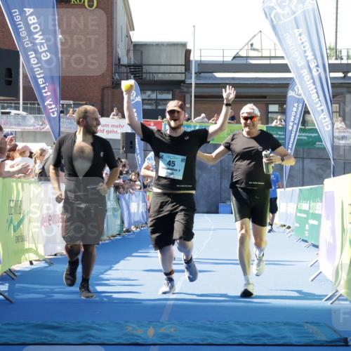 09.08.2026 - GEWOBA Citytriathlon Bremen Yannick Fuchs http://msf.ph/oto/9935770 09.08.2026 11:41:08 Ziel 45, 394 meine-sportfotos.de