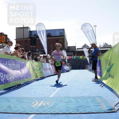 09.08.2026 - GEWOBA Citytriathlon Bremen Yannick Fuchs http://msf.ph/oto/9935807 09.08.2026 14:56:23 Ziel 31 meine-sportfotos.de