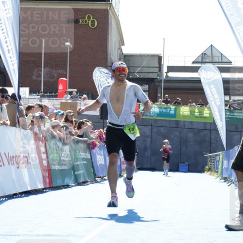 09.08.2026 - GEWOBA Citytriathlon Bremen Yannick Fuchs http://msf.ph/oto/9935830 09.08.2026 14:56:41 Ziel 141, 181 meine-sportfotos.de