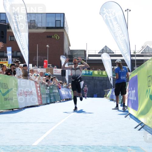 09.08.2026 - GEWOBA Citytriathlon Bremen Yannick Fuchs http://msf.ph/oto/9935855 09.08.2026 14:57:40 Ziel 1006, 1006 meine-sportfotos.de