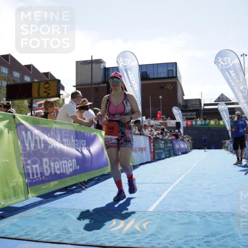 09.08.2026 - GEWOBA Citytriathlon Bremen Yannick Fuchs http://msf.ph/oto/9935874 09.08.2026 14:57:51 Ziel 946 meine-sportfotos.de