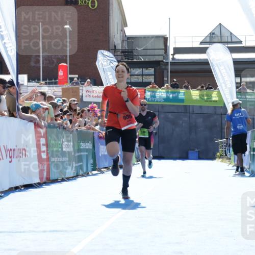 09.08.2026 - GEWOBA Citytriathlon Bremen Yannick Fuchs http://msf.ph/oto/9935931 09.08.2026 14:58:43 Ziel 23, 188, 905 meine-sportfotos.de