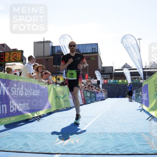 09.08.2026 - GEWOBA Citytriathlon Bremen Yannick Fuchs http://msf.ph/oto/9935943 09.08.2026 14:58:47 Ziel 188, 905 meine-sportfotos.de