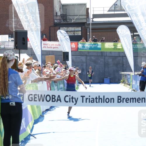 09.08.2026 - GEWOBA Citytriathlon Bremen Yannick Fuchs http://msf.ph/oto/9935981 09.08.2026 14:59:41 Ziel 331 meine-sportfotos.de