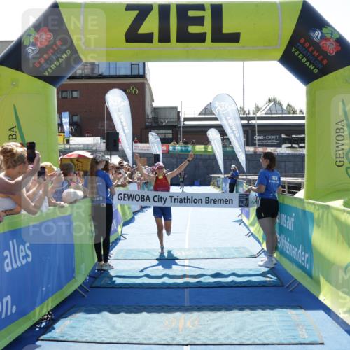 09.08.2026 - GEWOBA Citytriathlon Bremen Yannick Fuchs http://msf.ph/oto/9935989 09.08.2026 14:59:42 Ziel 331 meine-sportfotos.de