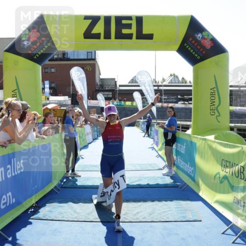 09.08.2026 - GEWOBA Citytriathlon Bremen Yannick Fuchs http://msf.ph/oto/9935997 09.08.2026 14:59:44 Ziel 331 meine-sportfotos.de