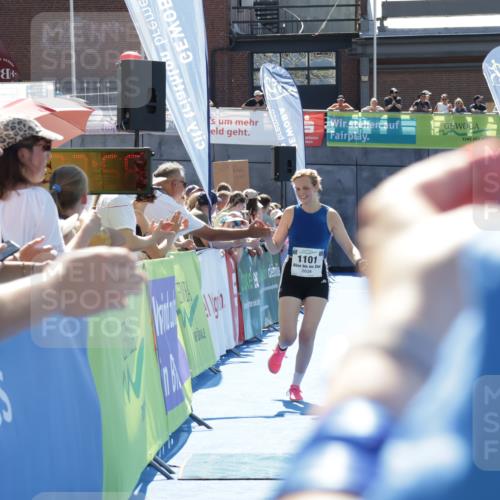 09.08.2026 - GEWOBA Citytriathlon Bremen Yannick Fuchs http://msf.ph/oto/9936024 09.08.2026 15:00:19 Ziel 1101 meine-sportfotos.de